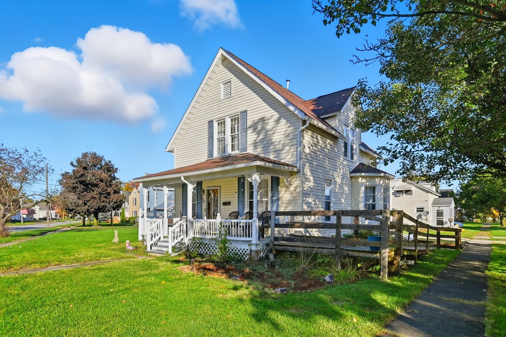 501 West Main Street, Crestline, Ohio 44827, 3 Bedrooms Bedrooms, ,1 BathroomBathrooms,Residential,For Sale,West Main Street,9069696 501 West Main Street, Crestline, Ohio 44827, 3 Bedrooms Bedrooms, ,1 BathroomBathrooms,Residential,For Sale,West Main Street,9069696