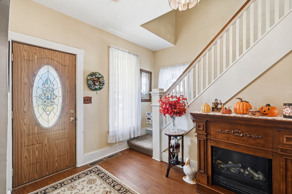 501 West Main Street, Crestline, Ohio 44827, 3 Bedrooms Bedrooms, ,1 BathroomBathrooms,Residential,For Sale,West Main Street,9069696 501 West Main Street, Crestline, Ohio 44827, 3 Bedrooms Bedrooms, ,1 BathroomBathrooms,Residential,For Sale,West Main Street,9069696