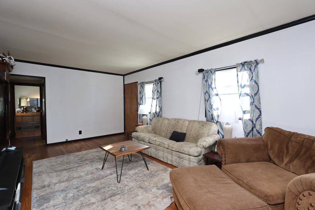 1011 Eastern Avenue, Ashland, Ohio 44805, 3 Bedrooms Bedrooms, ,1 BathroomBathrooms,Residential,For Sale,Eastern Avenue,9069710 1011 Eastern Avenue, Ashland, Ohio 44805, 3 Bedrooms Bedrooms, ,1 BathroomBathrooms,Residential,For Sale,Eastern Avenue,9069710