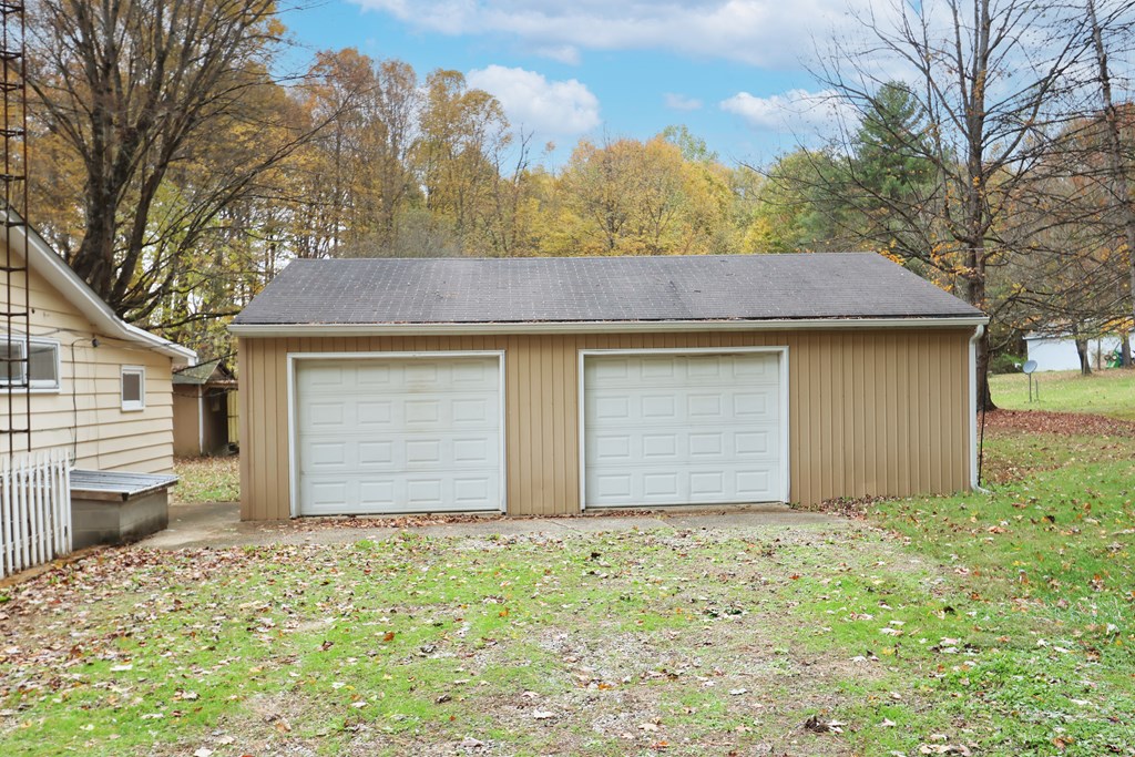 4502 Mill Run Road, Lexington, Ohio 44904, 3 Bedrooms Bedrooms, ,1 BathroomBathrooms,Residential,For Sale,Mill Run Road,9069728 4502 Mill Run Road, Lexington, Ohio 44904, 3 Bedrooms Bedrooms, ,1 BathroomBathrooms,Residential,For Sale,Mill Run Road,9069728