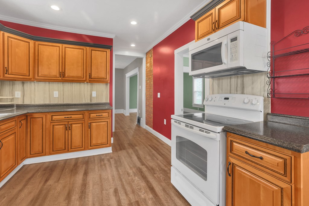 1022 Union Street, Ashland, Ohio 44805, 3 Bedrooms Bedrooms, ,1 BathroomBathrooms,Residential,For Sale,Union Street,9069731 1022 Union Street, Ashland, Ohio 44805, 3 Bedrooms Bedrooms, ,1 BathroomBathrooms,Residential,For Sale,Union Street,9069731