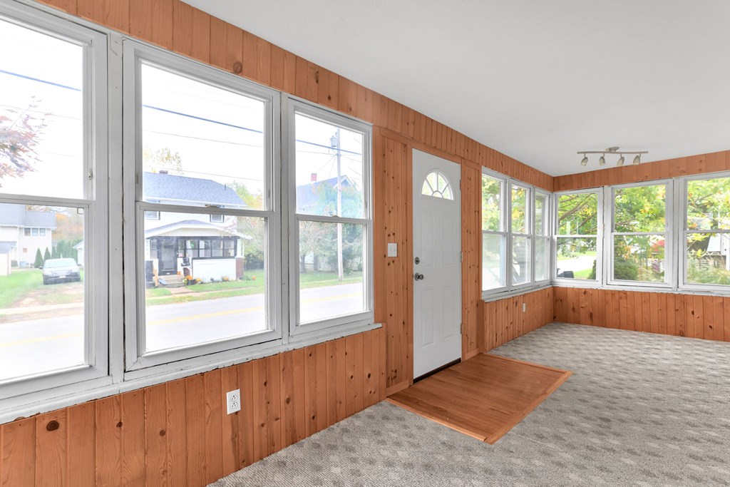 1022 Union Street, Ashland, Ohio 44805, 3 Bedrooms Bedrooms, ,1 BathroomBathrooms,Residential,For Sale,Union Street,9069731 1022 Union Street, Ashland, Ohio 44805, 3 Bedrooms Bedrooms, ,1 BathroomBathrooms,Residential,For Sale,Union Street,9069731