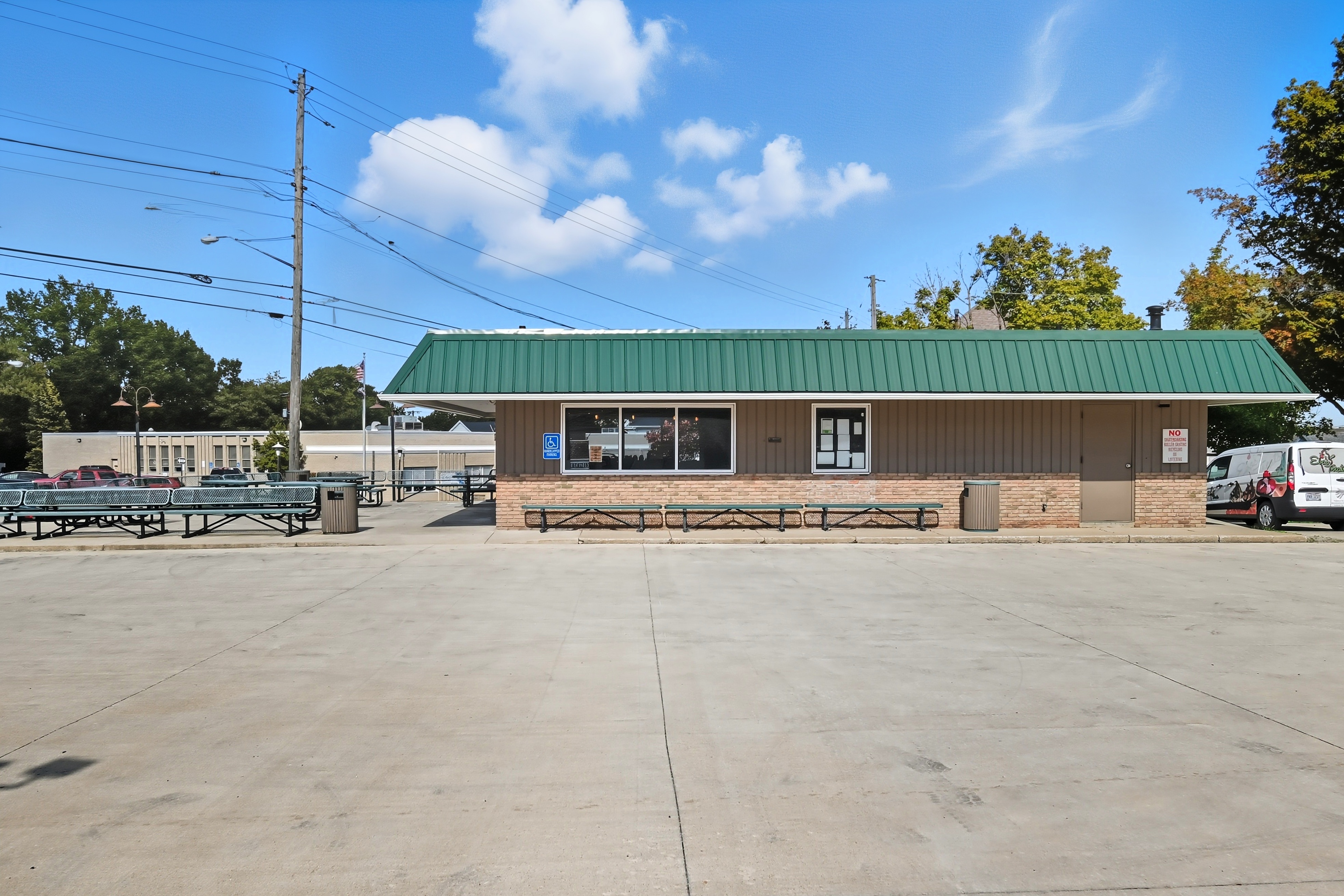 601 Claremont Ave, Ashland, Ohio 44805, ,Commercial,For Sale,Claremont Ave,9069733 601 Claremont Ave, Ashland, Ohio 44805, ,Commercial,For Sale,Claremont Ave,9069733