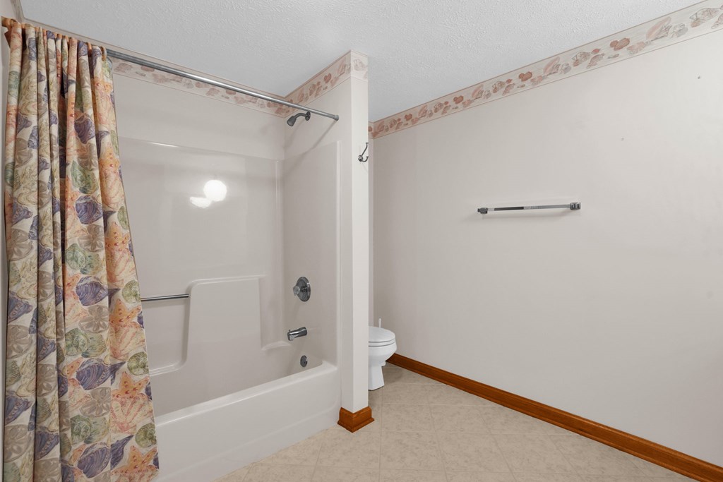 295 Meadowlark Drive, Ontario, Ohio 44903, 3 Bedrooms Bedrooms, ,3 BathroomsBathrooms,Residential,For Sale,Meadowlark Drive,9069744