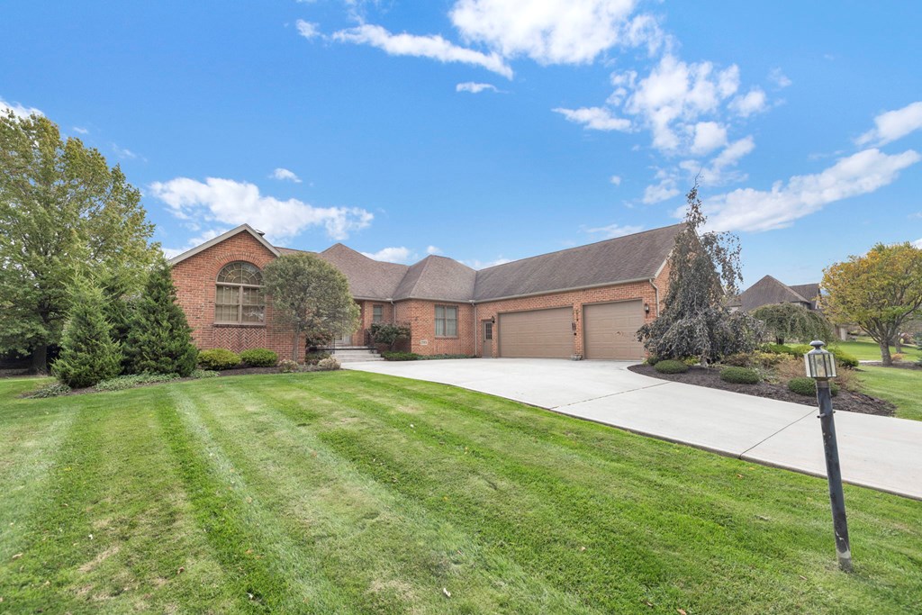 295 Meadowlark Drive, Ontario, Ohio 44903, 3 Bedrooms Bedrooms, ,3 BathroomsBathrooms,Residential,For Sale,Meadowlark Drive,9069744