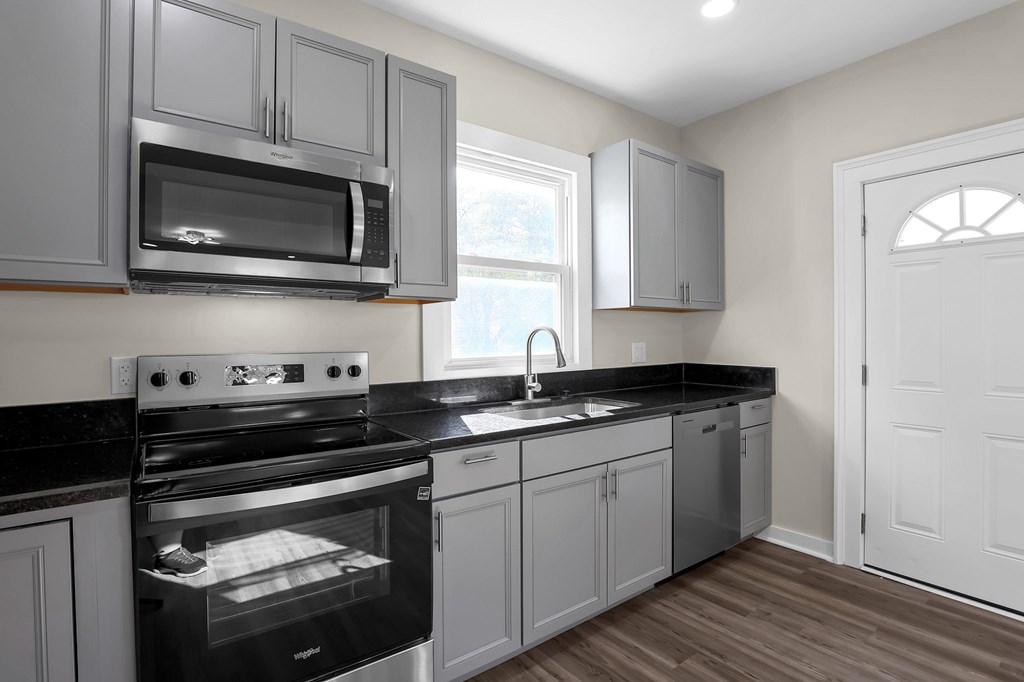 78 Glenwood Boulevard, Mansfield, Ohio 44906, 4 Bedrooms Bedrooms, ,1 BathroomBathrooms,Residential,For Sale,Glenwood Boulevard,9069760 78 Glenwood Boulevard, Mansfield, Ohio 44906, 4 Bedrooms Bedrooms, ,1 BathroomBathrooms,Residential,For Sale,Glenwood Boulevard,9069760