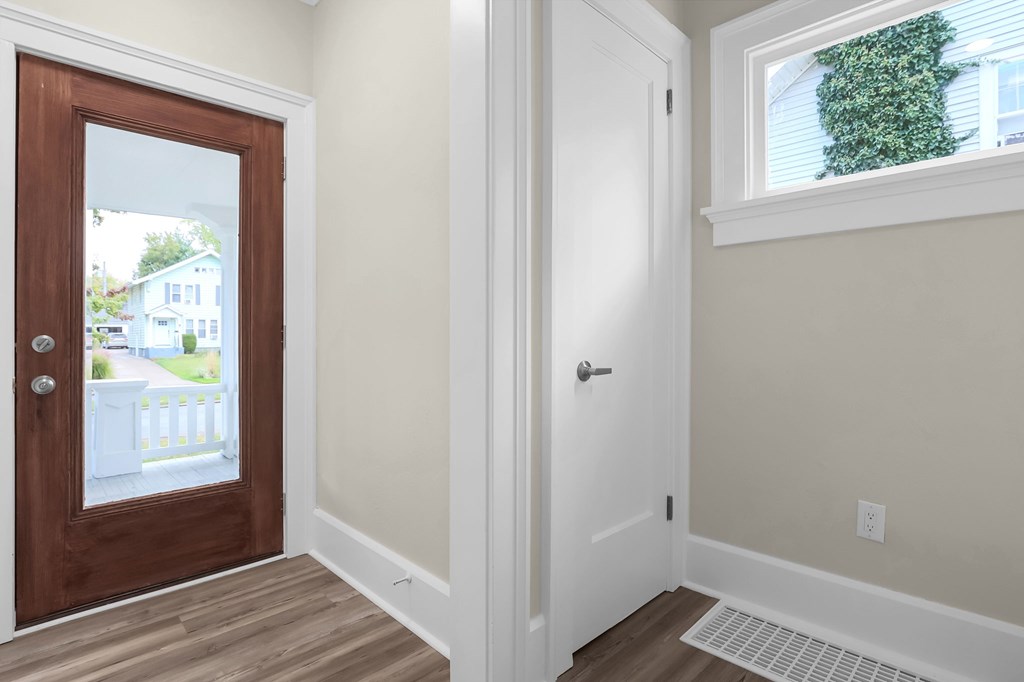 78 Glenwood Boulevard, Mansfield, Ohio 44906, 4 Bedrooms Bedrooms, ,1 BathroomBathrooms,Residential,For Sale,Glenwood Boulevard,9069760 78 Glenwood Boulevard, Mansfield, Ohio 44906, 4 Bedrooms Bedrooms, ,1 BathroomBathrooms,Residential,For Sale,Glenwood Boulevard,9069760