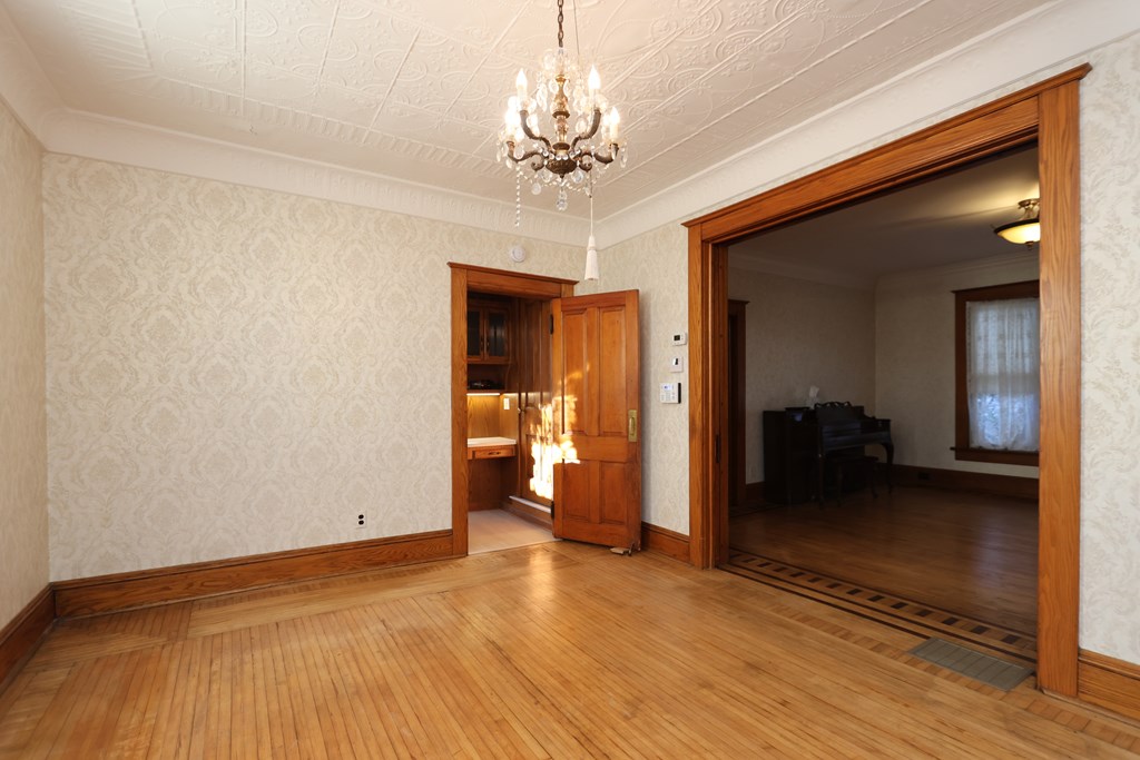 26 Grand Blvd., Shelby, Ohio 44875, 3 Bedrooms Bedrooms, ,2 BathroomsBathrooms,Residential,For Sale,Grand Blvd.,9069763