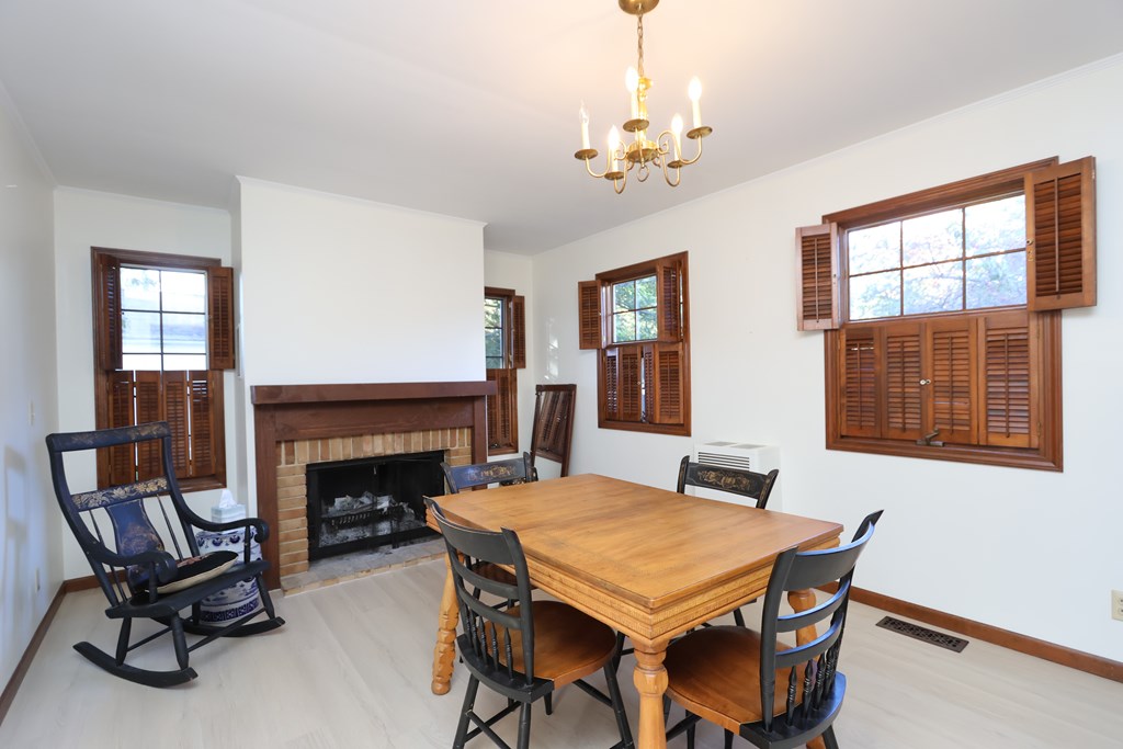 26 Grand Blvd., Shelby, Ohio 44875, 3 Bedrooms Bedrooms, ,2 BathroomsBathrooms,Residential,For Sale,Grand Blvd.,9069763