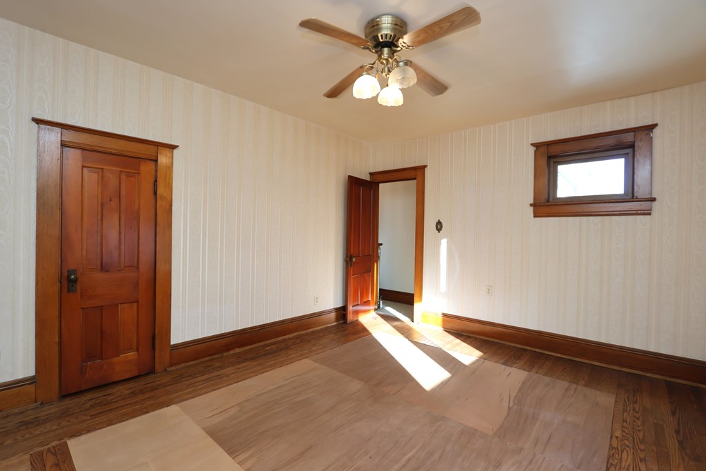 26 Grand Blvd., Shelby, Ohio 44875, 3 Bedrooms Bedrooms, ,2 BathroomsBathrooms,Residential,For Sale,Grand Blvd.,9069763