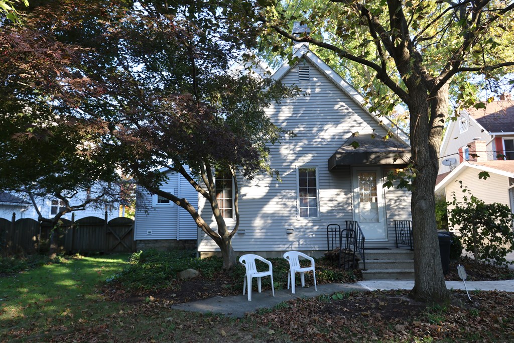 26 Grand Blvd., Shelby, Ohio 44875, 3 Bedrooms Bedrooms, ,2 BathroomsBathrooms,Residential,For Sale,Grand Blvd.,9069763
