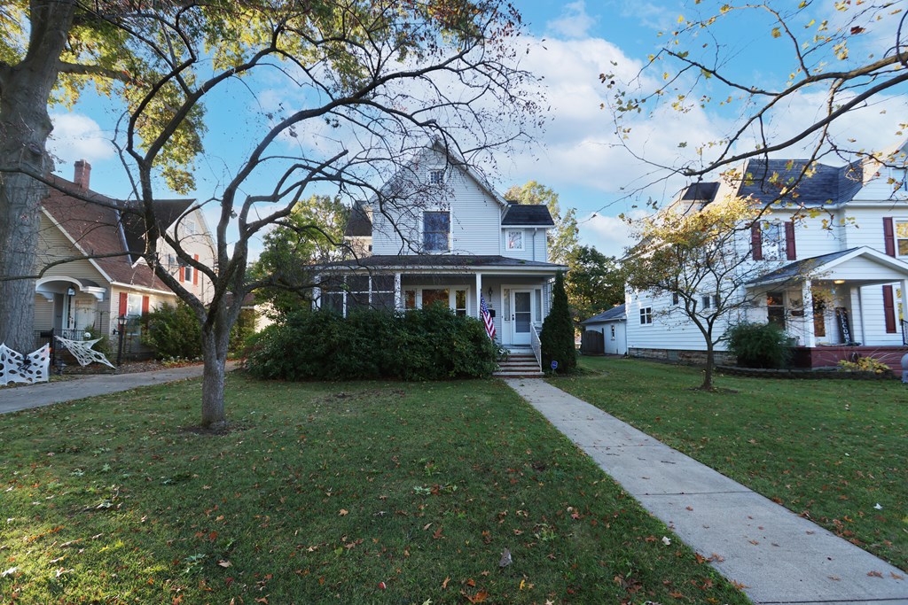 26 Grand Blvd., Shelby, Ohio 44875, 3 Bedrooms Bedrooms, ,2 BathroomsBathrooms,Residential,For Sale,Grand Blvd.,9069763