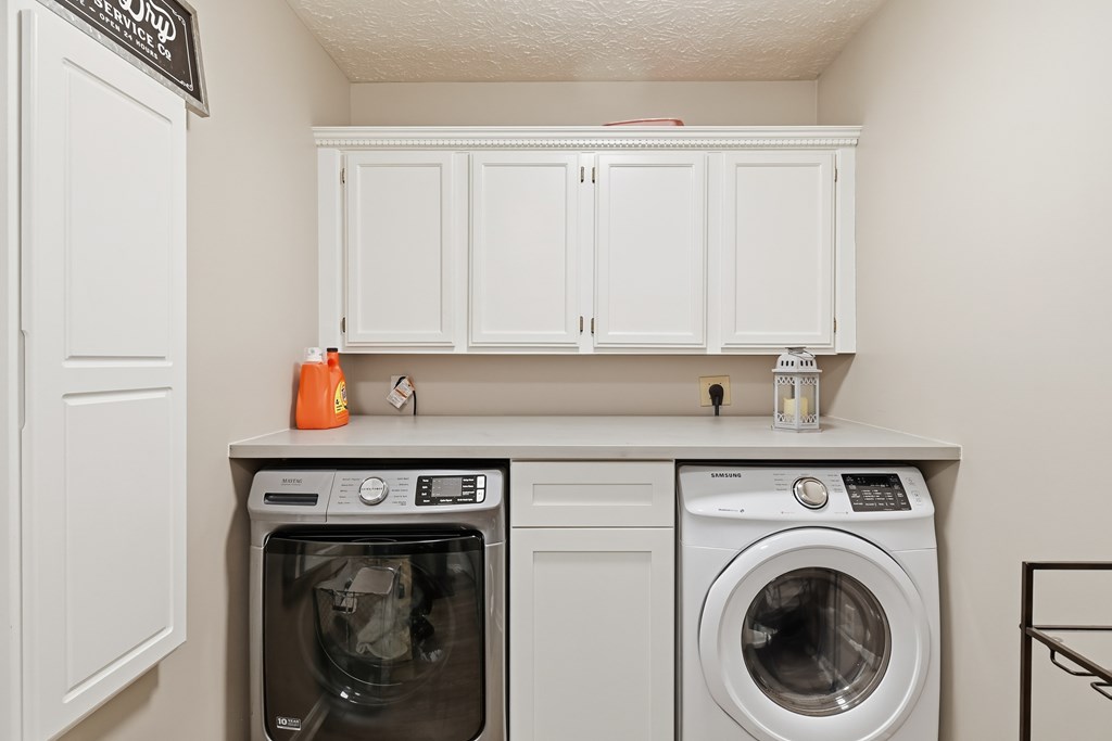 1947 Teakwood Drive, Mansfield, Ohio 44906, 4 Bedrooms Bedrooms, ,2 BathroomsBathrooms,Residential,For Sale,Teakwood Drive,9069765 1947 Teakwood Drive, Mansfield, Ohio 44906, 4 Bedrooms Bedrooms, ,2 BathroomsBathrooms,Residential,For Sale,Teakwood Drive,9069765