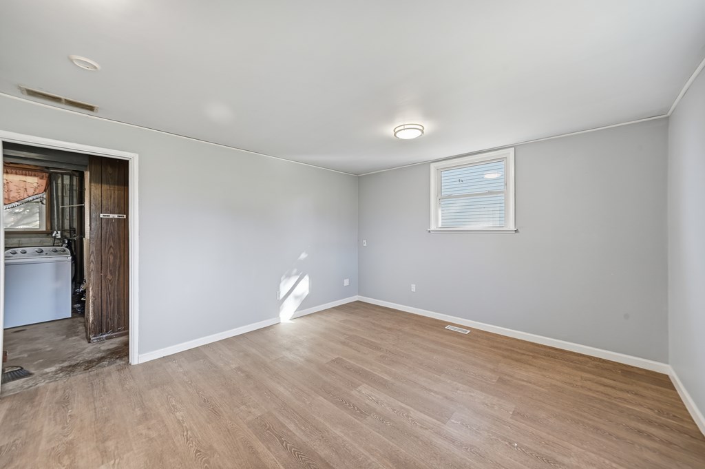 141 Essex Road, Lexington, Ohio 44904, 4 Bedrooms Bedrooms, ,1 BathroomBathrooms,Residential,For Sale,Essex Road,9069782 141 Essex Road, Lexington, Ohio 44904, 4 Bedrooms Bedrooms, ,1 BathroomBathrooms,Residential,For Sale,Essex Road,9069782