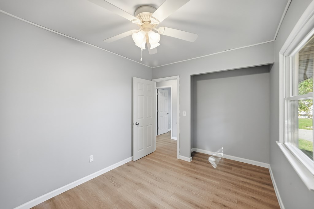 141 Essex Road, Lexington, Ohio 44904, 4 Bedrooms Bedrooms, ,1 BathroomBathrooms,Residential,For Sale,Essex Road,9069782 141 Essex Road, Lexington, Ohio 44904, 4 Bedrooms Bedrooms, ,1 BathroomBathrooms,Residential,For Sale,Essex Road,9069782