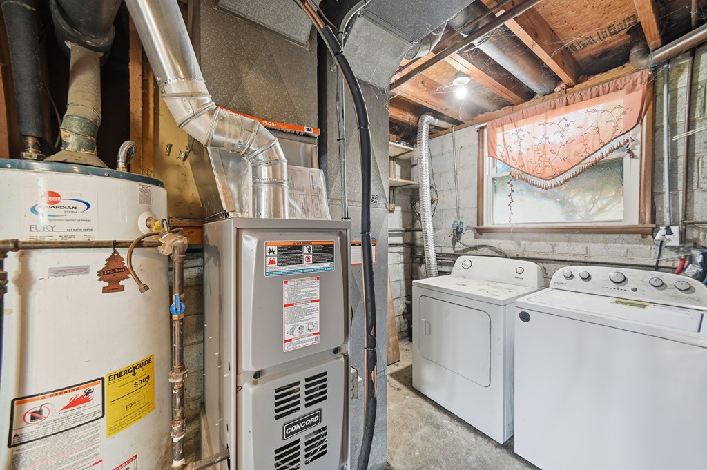 141 Essex Road, Lexington, Ohio 44904, 4 Bedrooms Bedrooms, ,1 BathroomBathrooms,Residential,For Sale,Essex Road,9069782 141 Essex Road, Lexington, Ohio 44904, 4 Bedrooms Bedrooms, ,1 BathroomBathrooms,Residential,For Sale,Essex Road,9069782