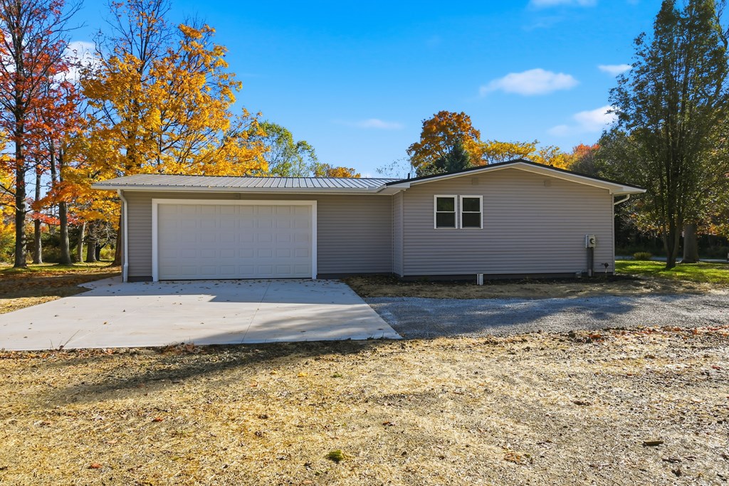 2084 Neff Road, Mansfield, Ohio 44906, 3 Bedrooms Bedrooms, ,2 BathroomsBathrooms,Residential,For Sale,Neff Road,9069785 2084 Neff Road, Mansfield, Ohio 44906, 3 Bedrooms Bedrooms, ,2 BathroomsBathrooms,Residential,For Sale,Neff Road,9069785