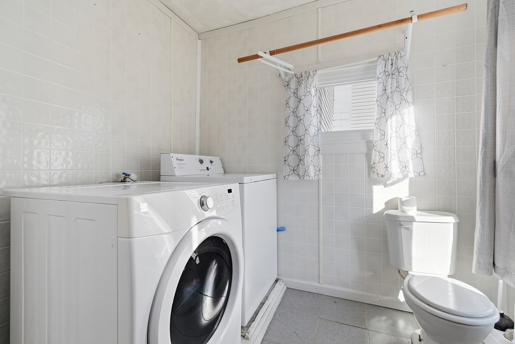 1599 S Main Street, Mansfield, Ohio 44907, 5 Bedrooms Bedrooms, ,1 BathroomBathrooms,Residential,For Sale,Main Street,9069793 1599 S Main Street, Mansfield, Ohio 44907, 5 Bedrooms Bedrooms, ,1 BathroomBathrooms,Residential,For Sale,Main Street,9069793