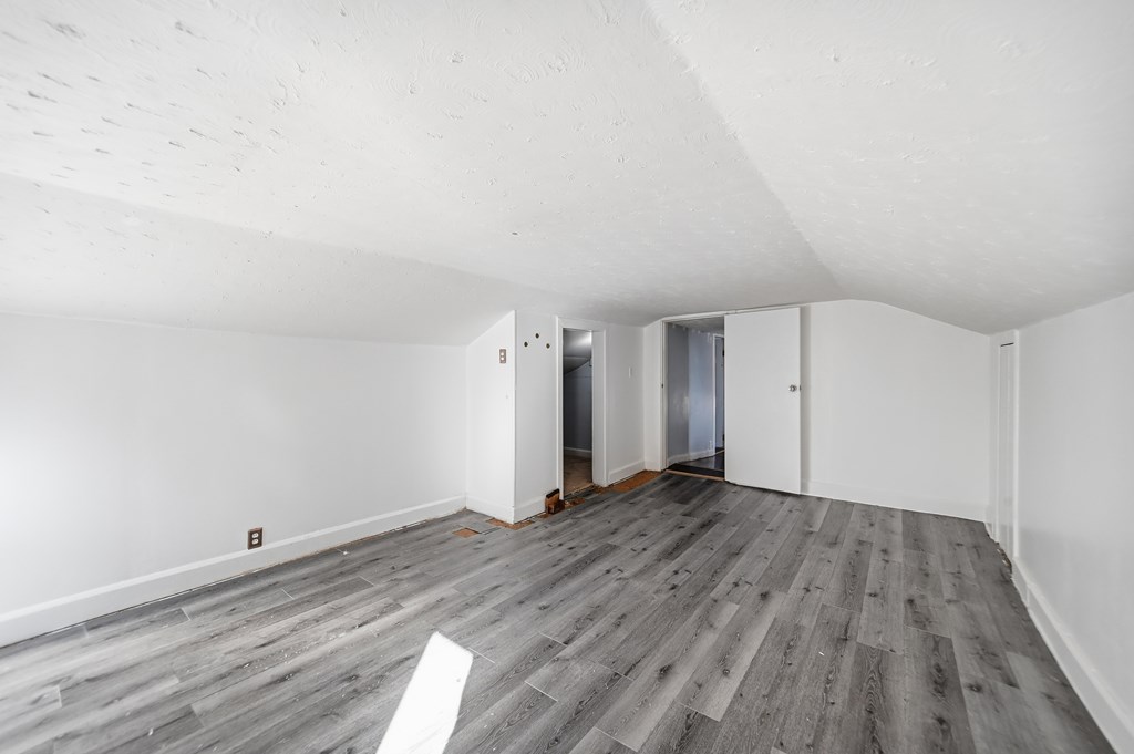 1599 S Main Street, Mansfield, Ohio 44907, 5 Bedrooms Bedrooms, ,1 BathroomBathrooms,Residential,For Sale,Main Street,9069793 1599 S Main Street, Mansfield, Ohio 44907, 5 Bedrooms Bedrooms, ,1 BathroomBathrooms,Residential,For Sale,Main Street,9069793