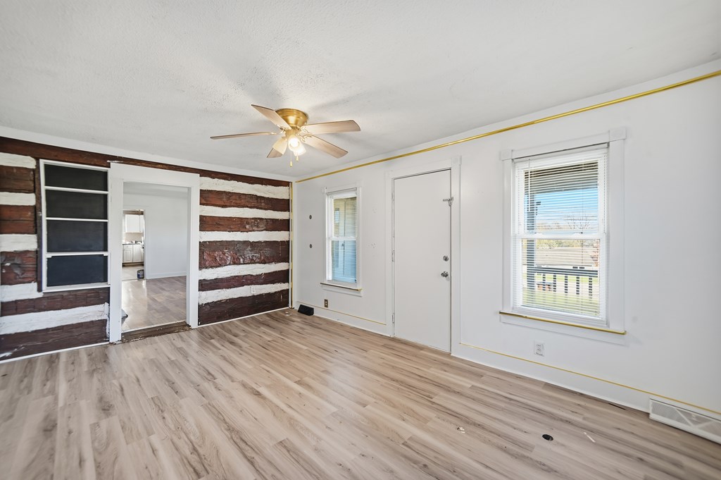 1599 S Main Street, Mansfield, Ohio 44907, 5 Bedrooms Bedrooms, ,1 BathroomBathrooms,Residential,For Sale,Main Street,9069793 1599 S Main Street, Mansfield, Ohio 44907, 5 Bedrooms Bedrooms, ,1 BathroomBathrooms,Residential,For Sale,Main Street,9069793