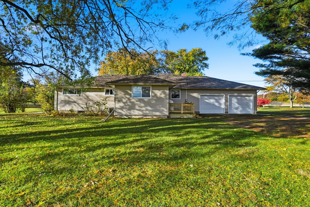 2396 Marion-Upper Sandusky Road, Marion, Ohio 43302, 3 Bedrooms Bedrooms, ,2 BathroomsBathrooms,Residential,For Sale,Marion-Upper Sandusky Road,9069802