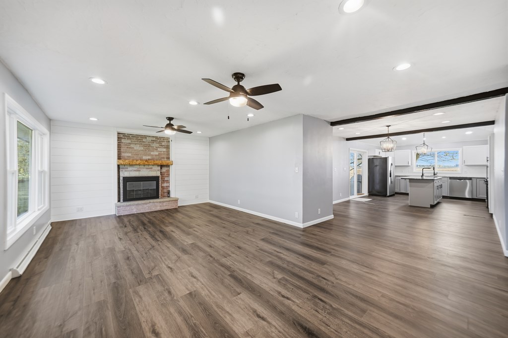 2396 Marion-Upper Sandusky Road, Marion, Ohio 43302, 3 Bedrooms Bedrooms, ,2 BathroomsBathrooms,Residential,For Sale,Marion-Upper Sandusky Road,9069802