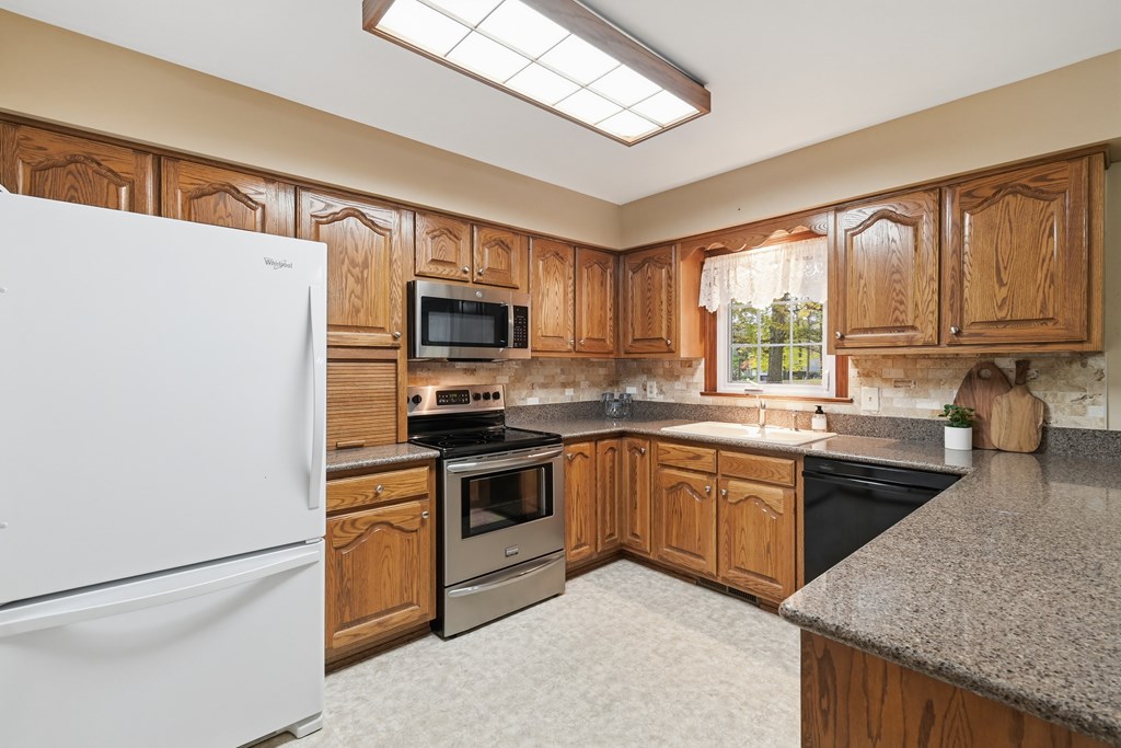 465 Sherwood Drive, Mansfield, Ohio 44904, 3 Bedrooms Bedrooms, ,1 BathroomBathrooms,Residential,For Sale,Sherwood Drive,9069803 465 Sherwood Drive, Mansfield, Ohio 44904, 3 Bedrooms Bedrooms, ,1 BathroomBathrooms,Residential,For Sale,Sherwood Drive,9069803