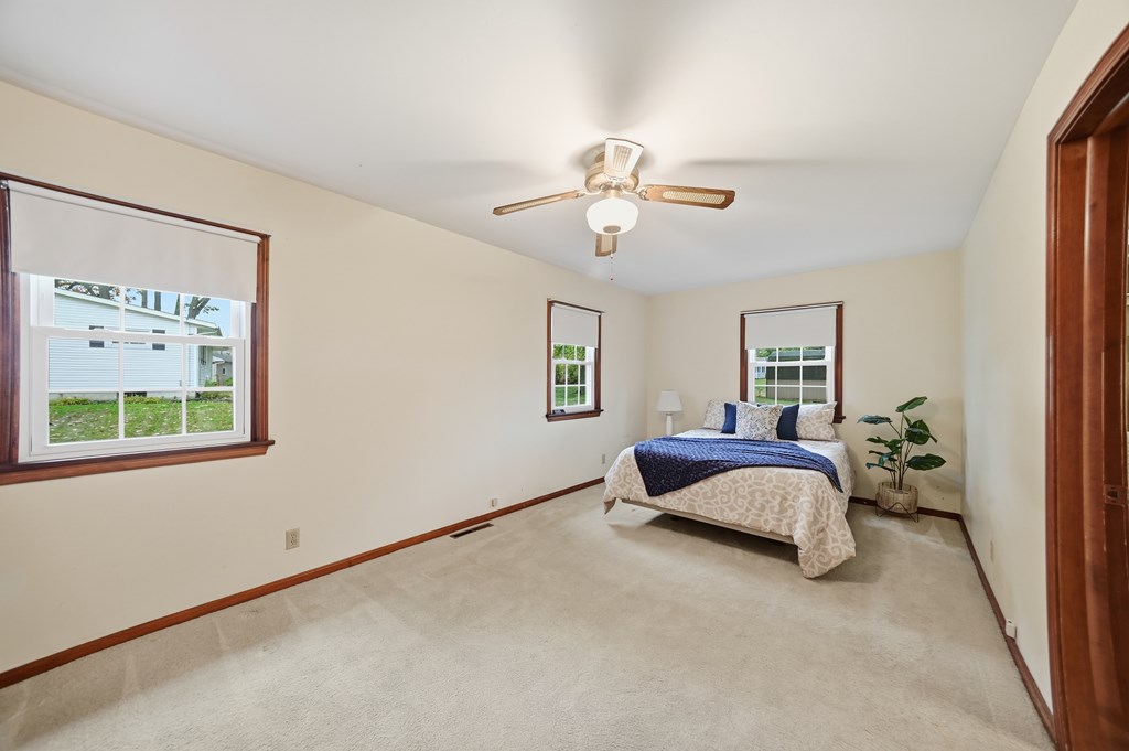 465 Sherwood Drive, Mansfield, Ohio 44904, 3 Bedrooms Bedrooms, ,1 BathroomBathrooms,Residential,For Sale,Sherwood Drive,9069803 465 Sherwood Drive, Mansfield, Ohio 44904, 3 Bedrooms Bedrooms, ,1 BathroomBathrooms,Residential,For Sale,Sherwood Drive,9069803