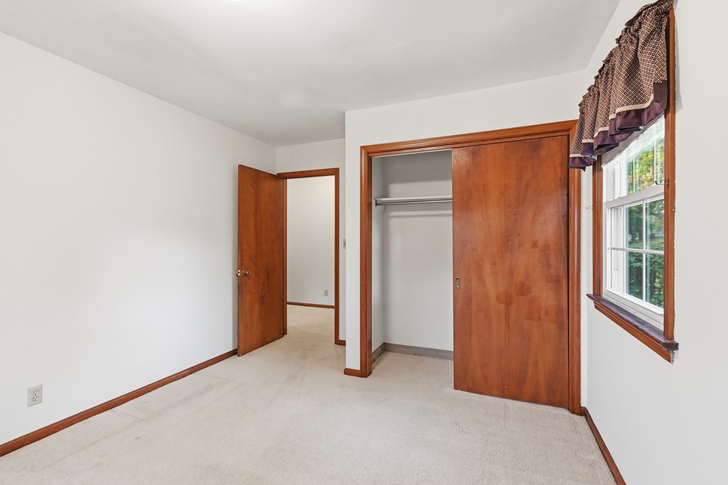 465 Sherwood Drive, Mansfield, Ohio 44904, 3 Bedrooms Bedrooms, ,1 BathroomBathrooms,Residential,For Sale,Sherwood Drive,9069803 465 Sherwood Drive, Mansfield, Ohio 44904, 3 Bedrooms Bedrooms, ,1 BathroomBathrooms,Residential,For Sale,Sherwood Drive,9069803