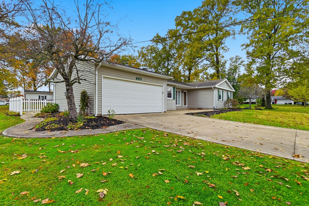 465 Sherwood Drive, Mansfield, Ohio 44904, 3 Bedrooms Bedrooms, ,1 BathroomBathrooms,Residential,For Sale,Sherwood Drive,9069803 465 Sherwood Drive, Mansfield, Ohio 44904, 3 Bedrooms Bedrooms, ,1 BathroomBathrooms,Residential,For Sale,Sherwood Drive,9069803