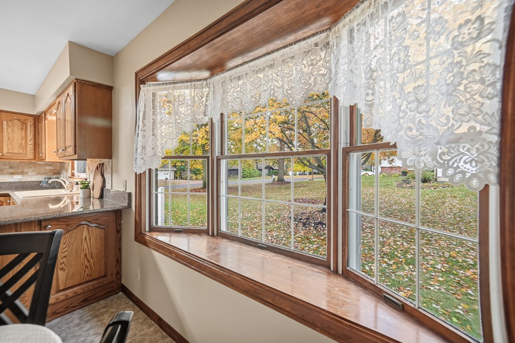 465 Sherwood Drive, Mansfield, Ohio 44904, 3 Bedrooms Bedrooms, ,1 BathroomBathrooms,Residential,For Sale,Sherwood Drive,9069803 465 Sherwood Drive, Mansfield, Ohio 44904, 3 Bedrooms Bedrooms, ,1 BathroomBathrooms,Residential,For Sale,Sherwood Drive,9069803