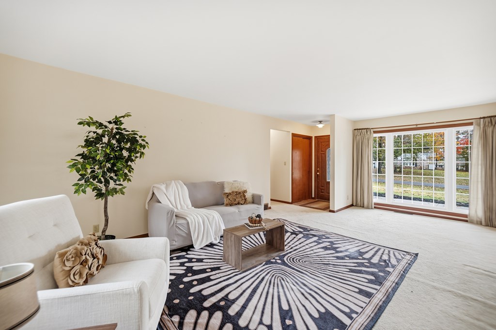 465 Sherwood Drive, Mansfield, Ohio 44904, 3 Bedrooms Bedrooms, ,1 BathroomBathrooms,Residential,For Sale,Sherwood Drive,9069803 465 Sherwood Drive, Mansfield, Ohio 44904, 3 Bedrooms Bedrooms, ,1 BathroomBathrooms,Residential,For Sale,Sherwood Drive,9069803