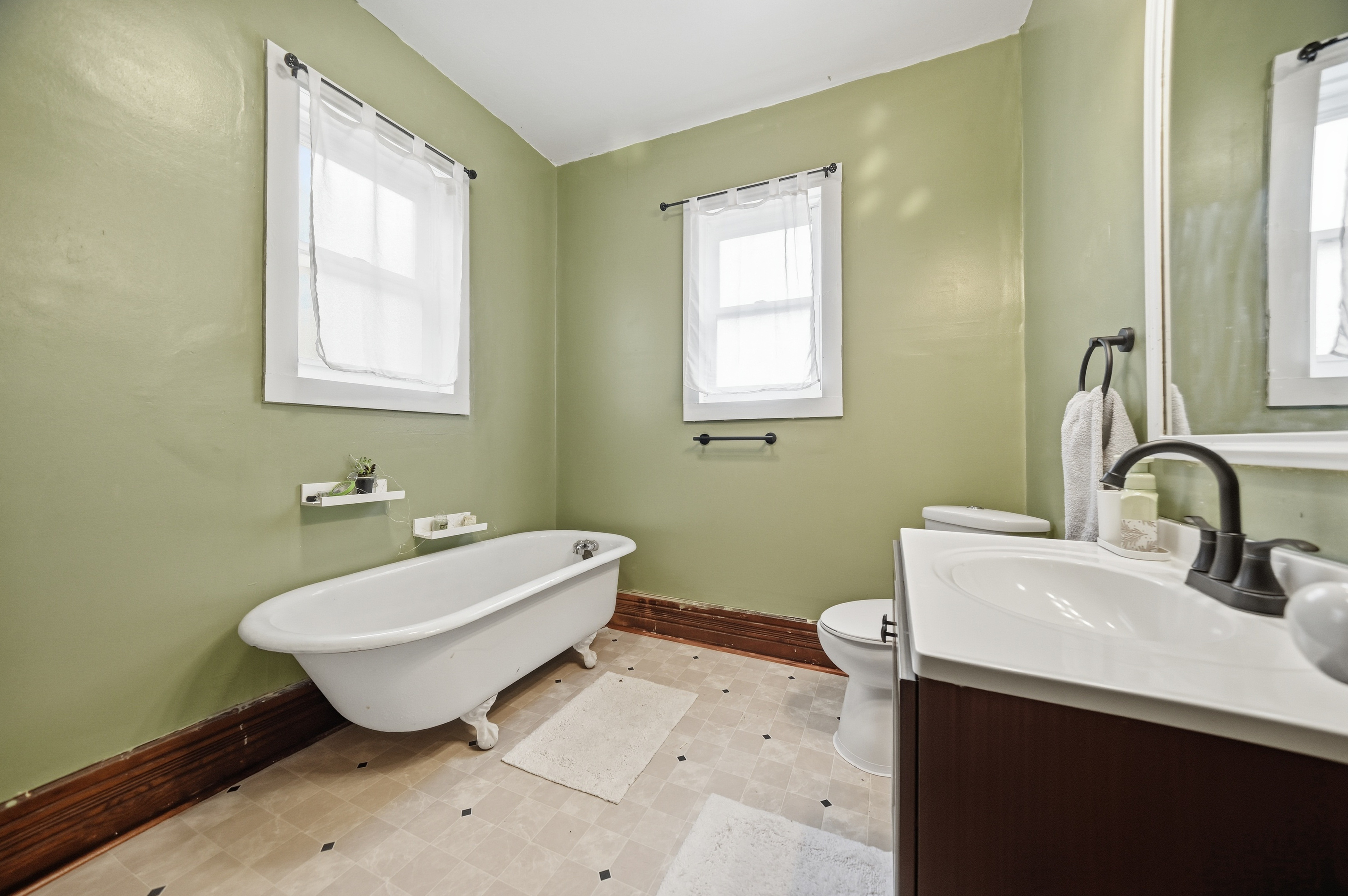 219 West Carrol, Kenton, Ohio 43326, 2 Bedrooms Bedrooms, ,2 BathroomsBathrooms,Residential,For Sale,West Carrol,9069804 219 West Carrol, Kenton, Ohio 43326, 2 Bedrooms Bedrooms, ,2 BathroomsBathrooms,Residential,For Sale,West Carrol,9069804