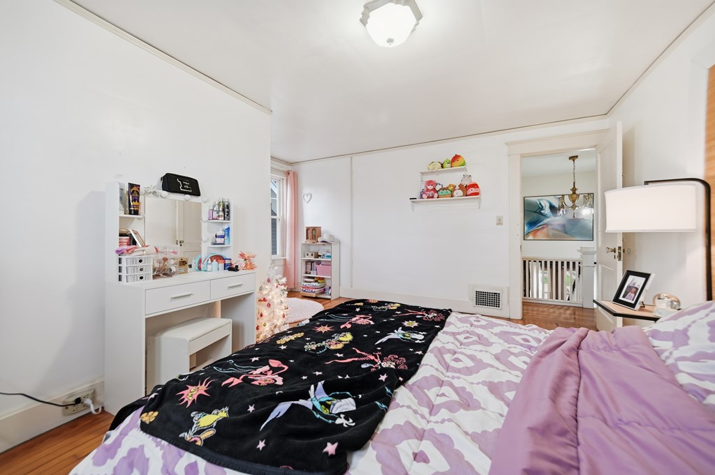 1024 Fifth Street, Sandusky, Ohio 44870, 3 Bedrooms Bedrooms, ,2 BathroomsBathrooms,Residential,For Sale,Fifth Street,9069849