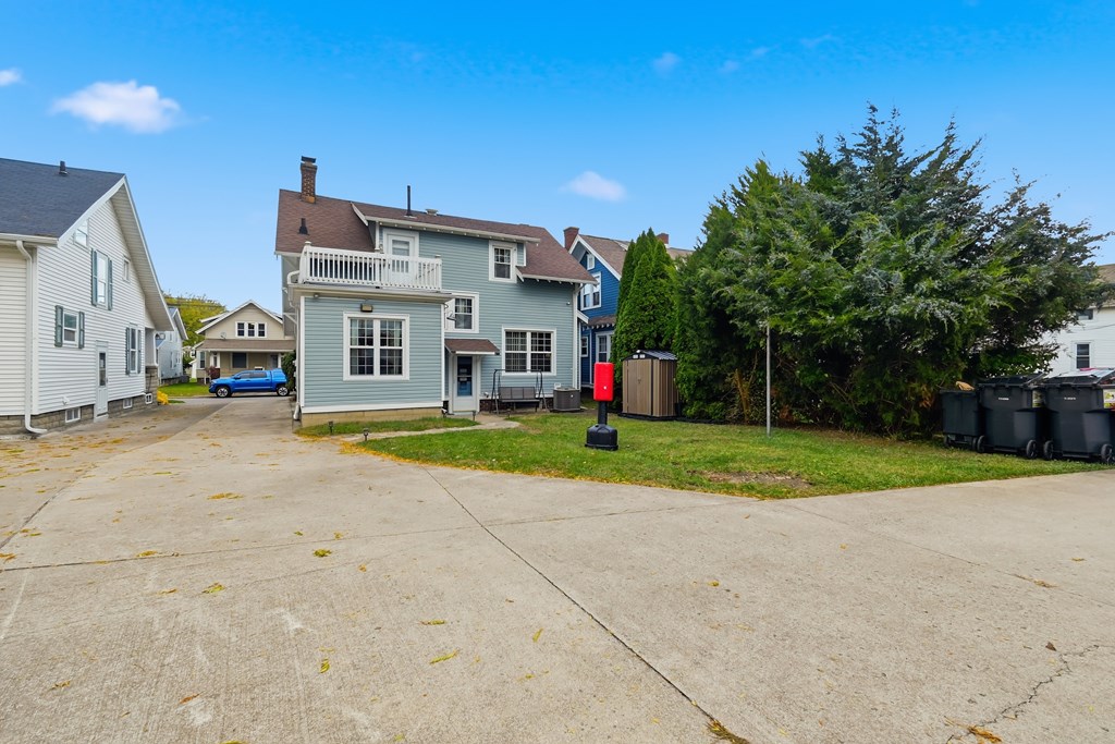 1024 Fifth Street, Sandusky, Ohio 44870, 3 Bedrooms Bedrooms, ,2 BathroomsBathrooms,Residential,For Sale,Fifth Street,9069849