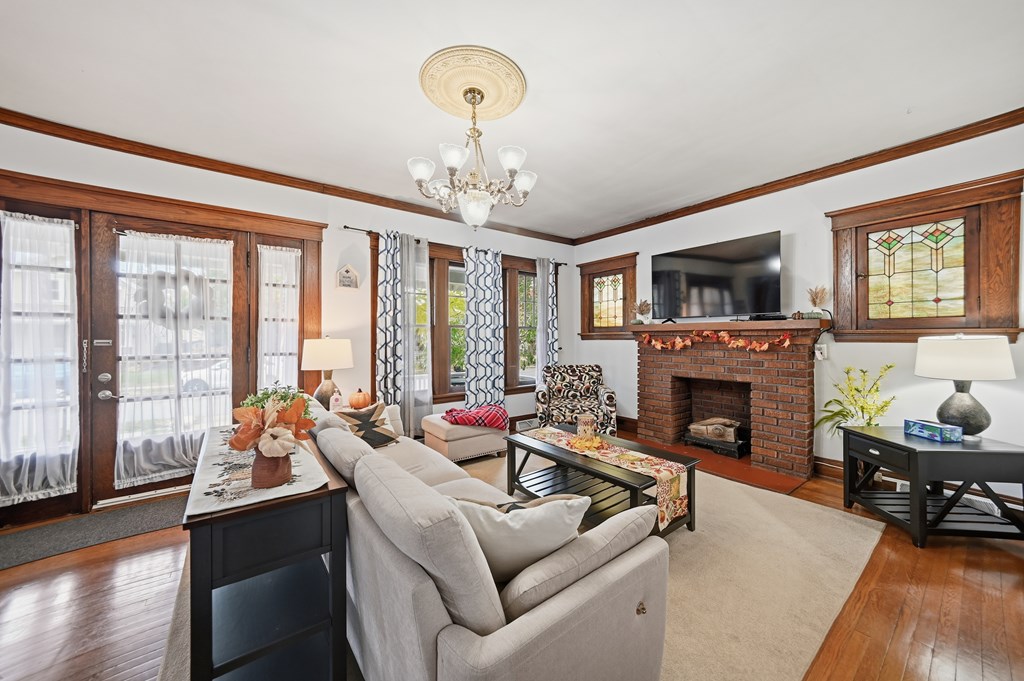 1024 Fifth Street, Sandusky, Ohio 44870, 3 Bedrooms Bedrooms, ,2 BathroomsBathrooms,Residential,For Sale,Fifth Street,9069849