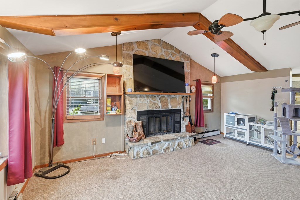 389 S Prospect Street, Marion, Ohio 43302, 4 Bedrooms Bedrooms, ,2 BathroomsBathrooms,Residential,For Sale,Prospect Street,9069869