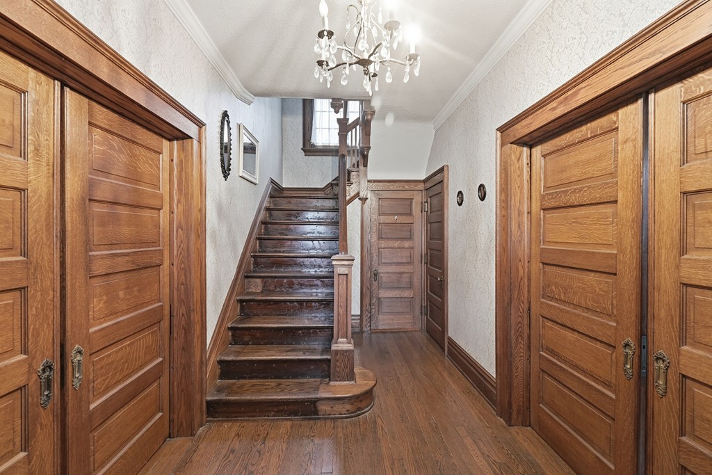 389 S Prospect Street, Marion, Ohio 43302, 4 Bedrooms Bedrooms, ,2 BathroomsBathrooms,Residential,For Sale,Prospect Street,9069869