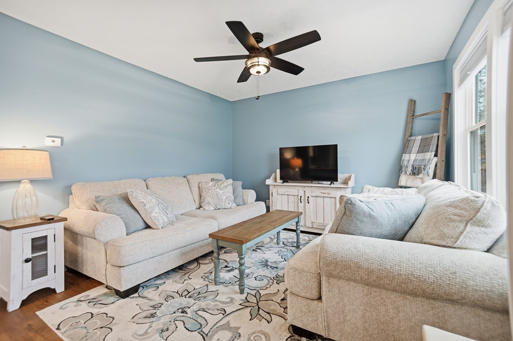 1320 E Southern Avenue, Bucyrus, Ohio 44820, 3 Bedrooms Bedrooms, ,2 BathroomsBathrooms,Residential,For Sale,Southern Avenue,9069878