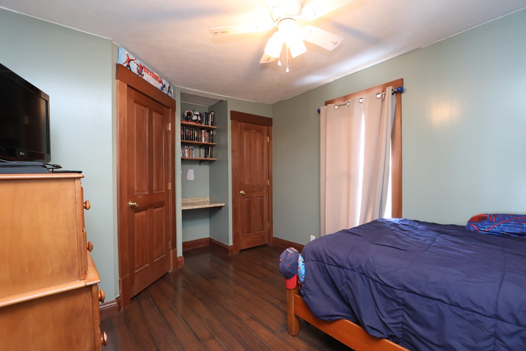 159 E Main Street, Shelby, Ohio 44875, 4 Bedrooms Bedrooms, ,2 BathroomsBathrooms,Residential,For Sale,Main Street,9069879