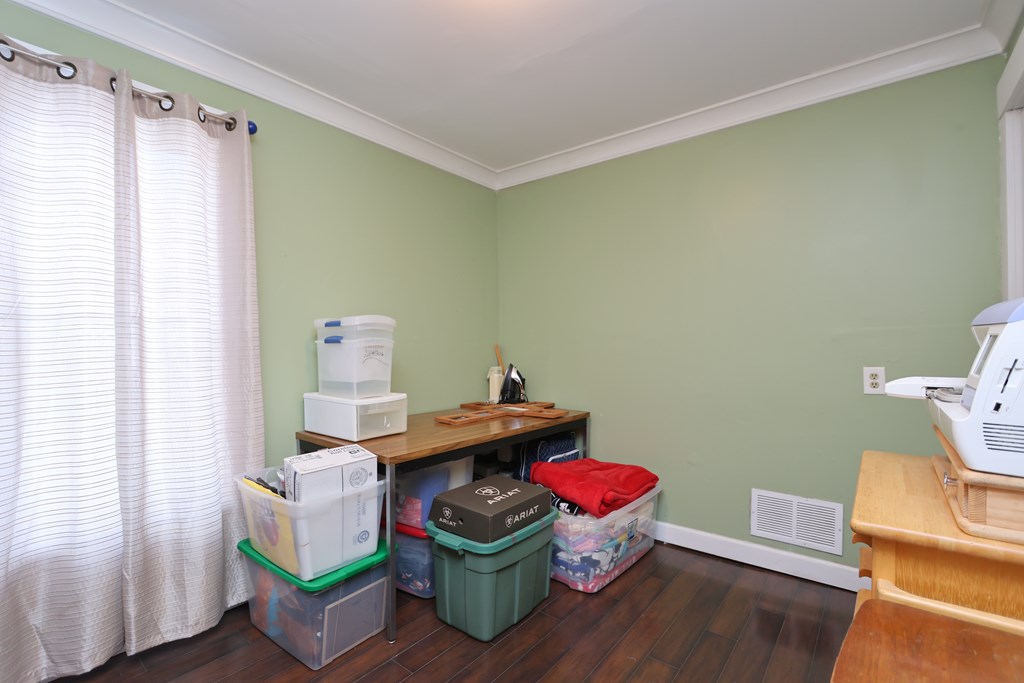 159 E Main Street, Shelby, Ohio 44875, 4 Bedrooms Bedrooms, ,2 BathroomsBathrooms,Residential,For Sale,Main Street,9069879