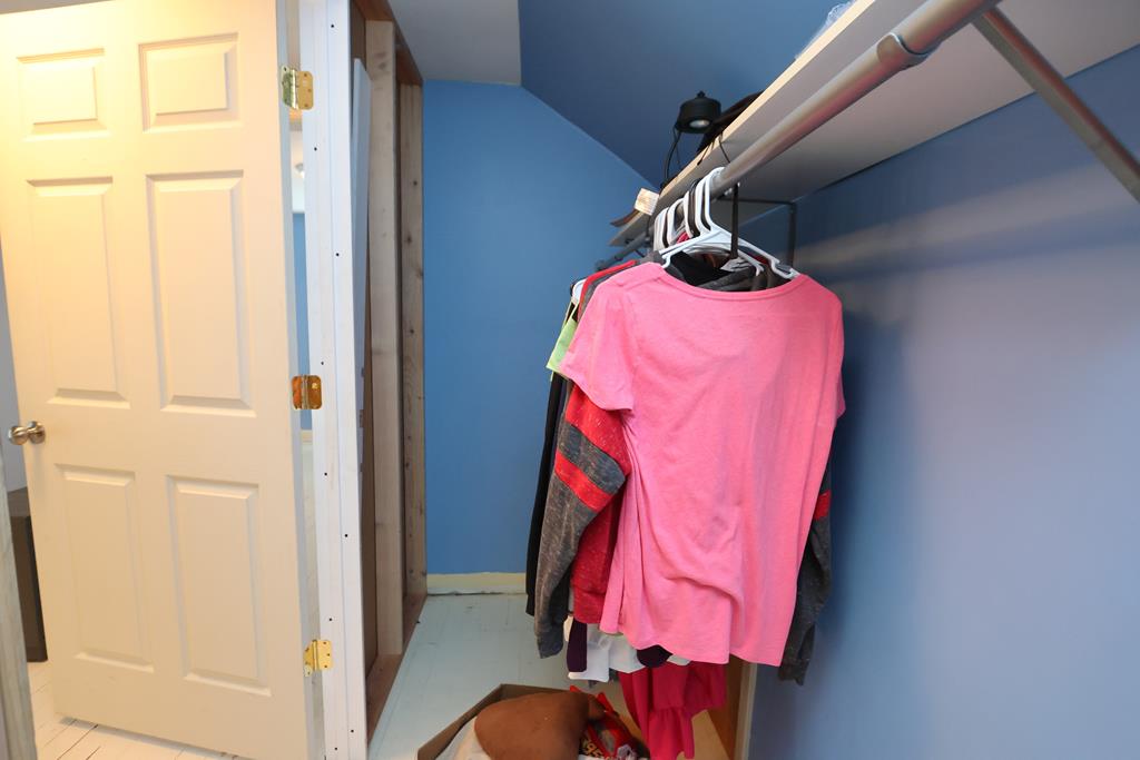 134 S Hill Street, New Washington, Ohio 44854, 3 Bedrooms Bedrooms, ,1 BathroomBathrooms,Residential,For Sale,Hill Street,9069881