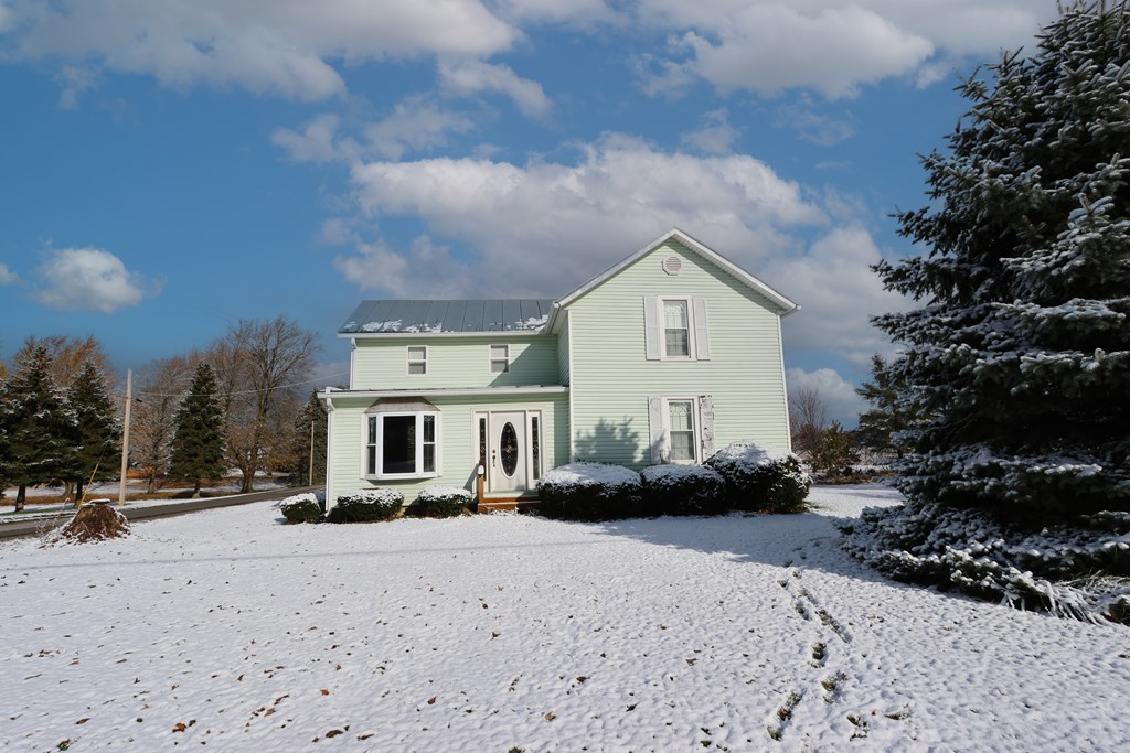 134 S Hill Street, New Washington, Ohio 44854, 3 Bedrooms Bedrooms, ,1 BathroomBathrooms,Residential,For Sale,Hill Street,9069881