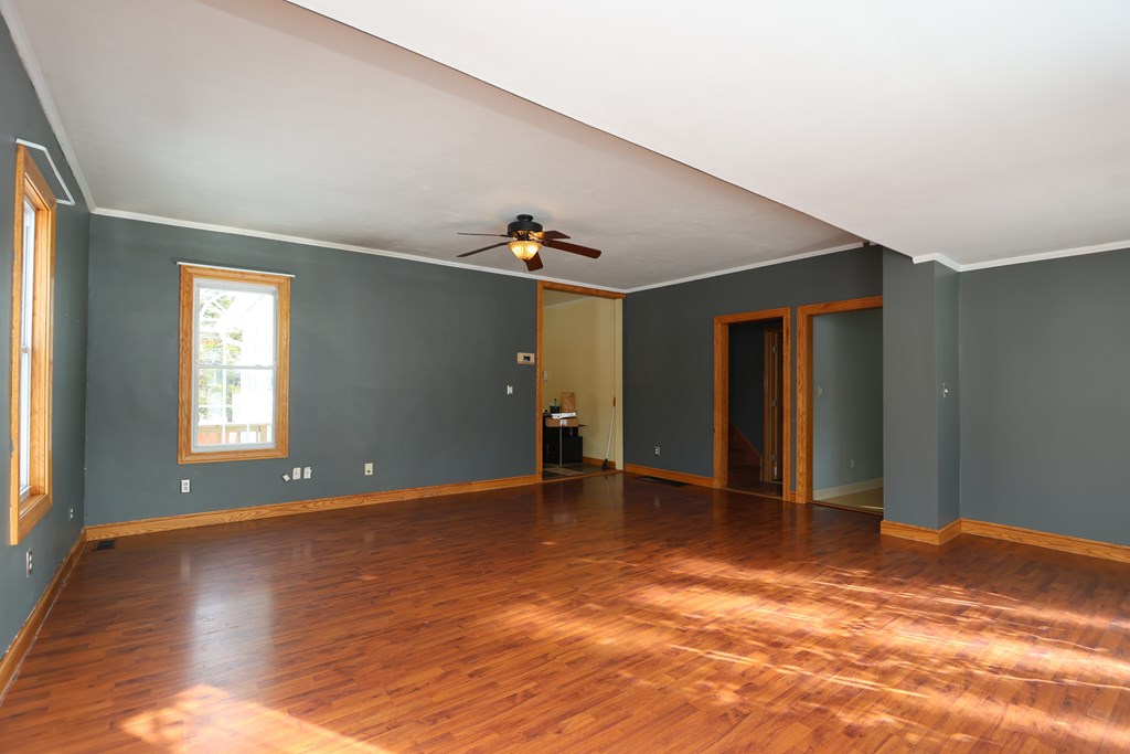 134 S Hill Street, New Washington, Ohio 44854, 3 Bedrooms Bedrooms, ,1 BathroomBathrooms,Residential,For Sale,Hill Street,9069881