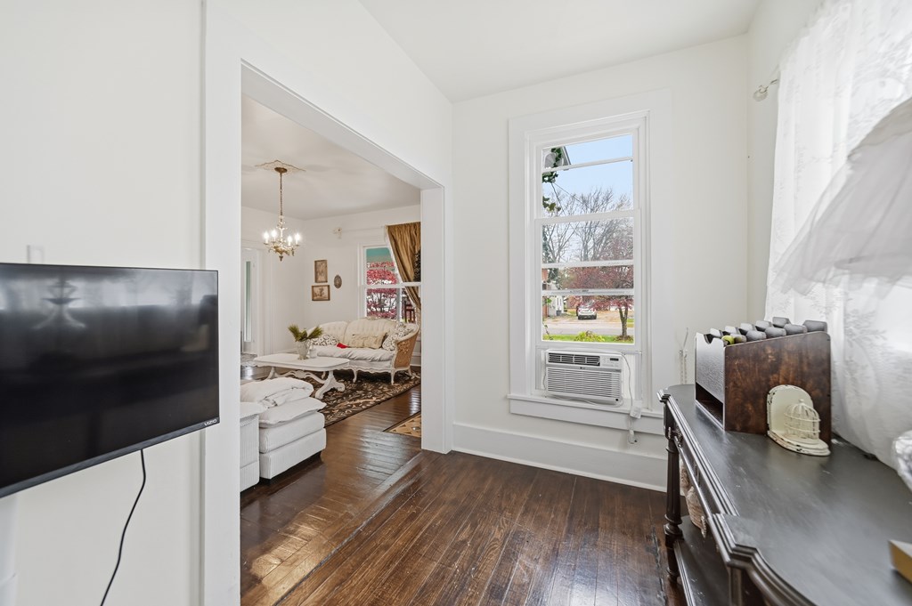 113 E Walnut Street, Cardington, Ohio 43315, 3 Bedrooms Bedrooms, ,3 BathroomsBathrooms,Residential,For Sale,Walnut Street,9069882