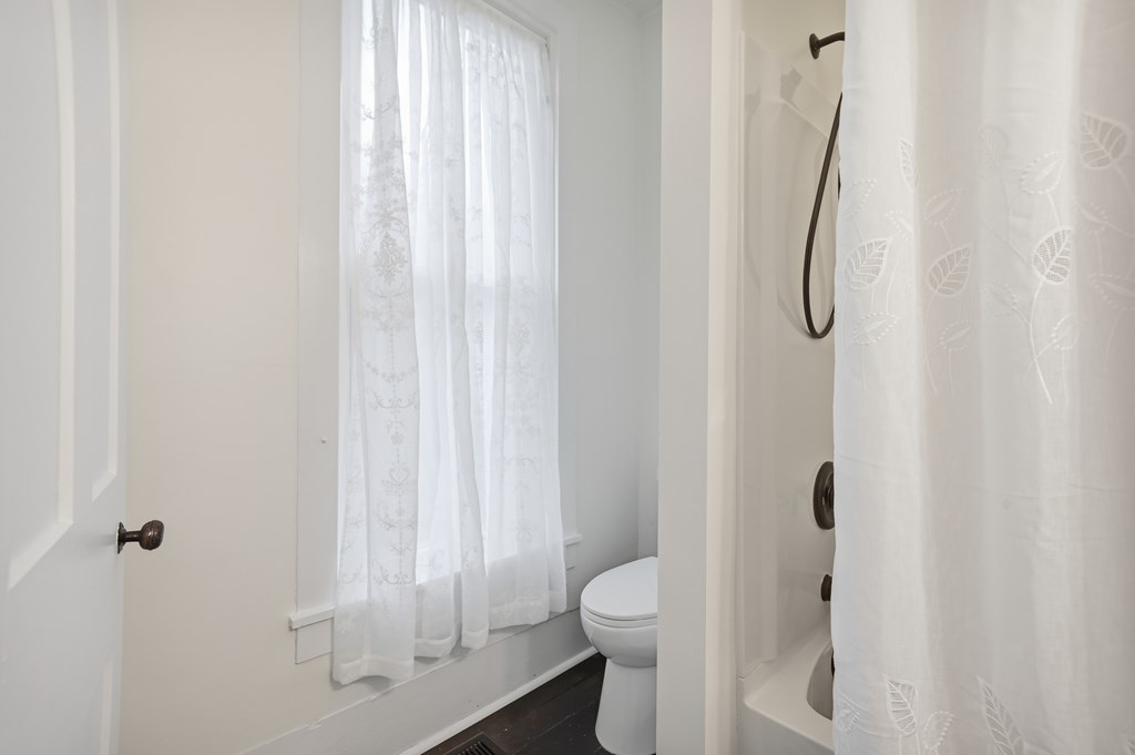 113 E Walnut Street, Cardington, Ohio 43315, 3 Bedrooms Bedrooms, ,3 BathroomsBathrooms,Residential,For Sale,Walnut Street,9069882 113 E Walnut Street, Cardington, Ohio 43315, 3 Bedrooms Bedrooms, ,3 BathroomsBathrooms,Residential,For Sale,Walnut Street,9069882