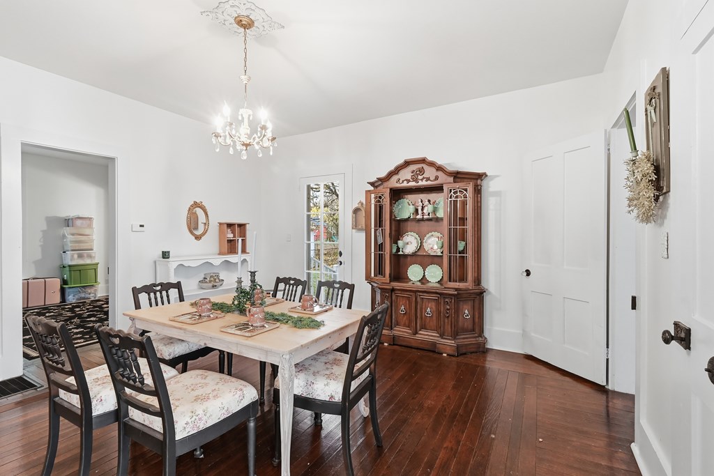 113 E Walnut Street, Cardington, Ohio 43315, 3 Bedrooms Bedrooms, ,3 BathroomsBathrooms,Residential,For Sale,Walnut Street,9069882
