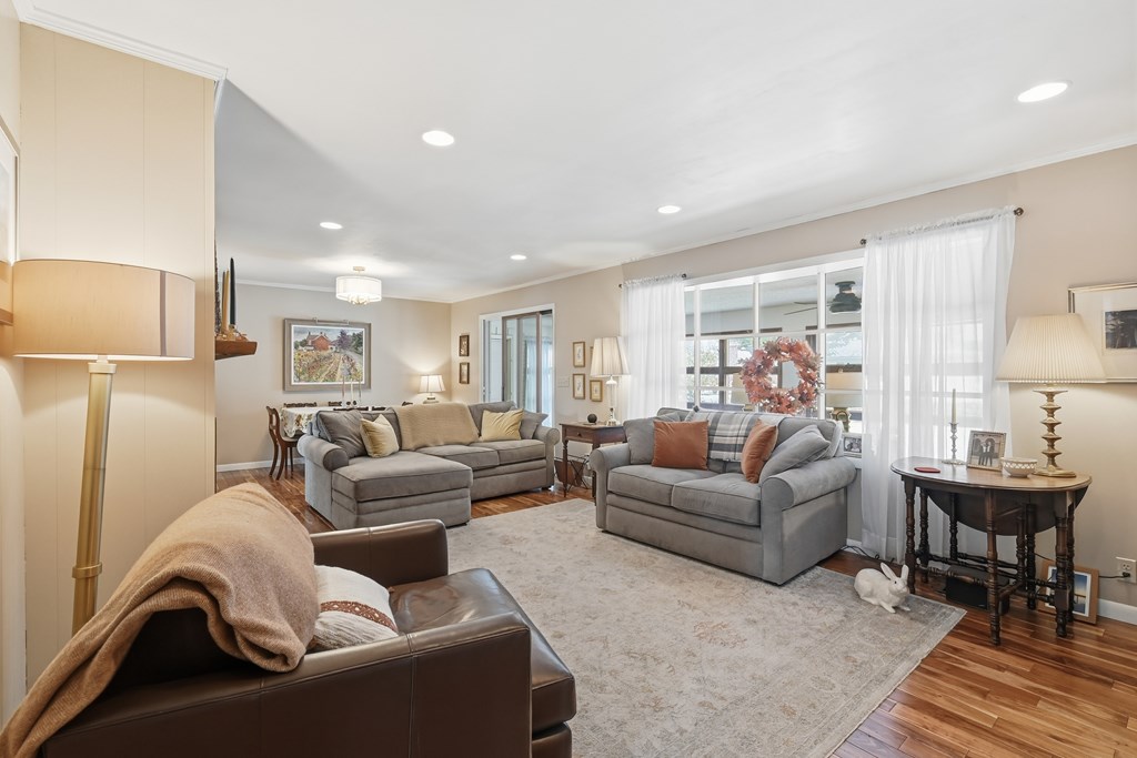 1115 Lavina Avenue, Bucyrus, Ohio 44820, 3 Bedrooms Bedrooms, ,3 BathroomsBathrooms,Residential,For Sale,Lavina Avenue,9069890 1115 Lavina Avenue, Bucyrus, Ohio 44820, 3 Bedrooms Bedrooms, ,3 BathroomsBathrooms,Residential,For Sale,Lavina Avenue,9069890