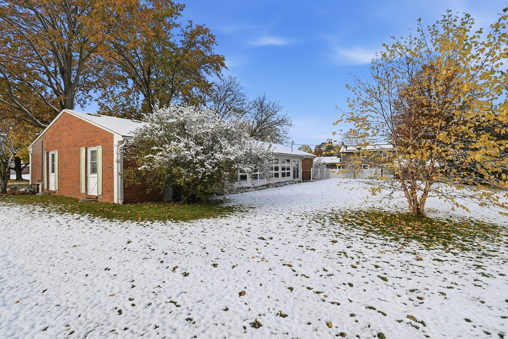 1115 Lavina Avenue, Bucyrus, Ohio 44820, 3 Bedrooms Bedrooms, ,3 BathroomsBathrooms,Residential,For Sale,Lavina Avenue,9069890 1115 Lavina Avenue, Bucyrus, Ohio 44820, 3 Bedrooms Bedrooms, ,3 BathroomsBathrooms,Residential,For Sale,Lavina Avenue,9069890