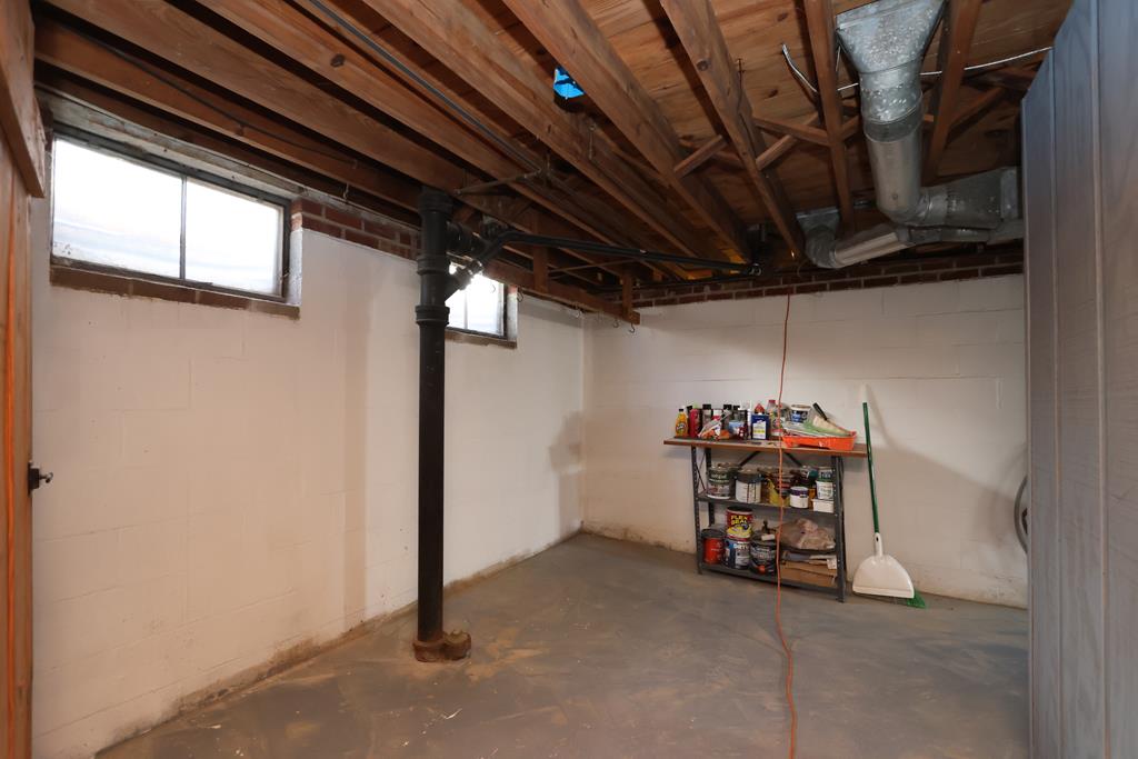 175 Bennet Street, Mansfield, Ohio 44903, 3 Bedrooms Bedrooms, ,1 BathroomBathrooms,Residential,For Sale,Bennet Street,9069891 175 Bennet Street, Mansfield, Ohio 44903, 3 Bedrooms Bedrooms, ,1 BathroomBathrooms,Residential,For Sale,Bennet Street,9069891